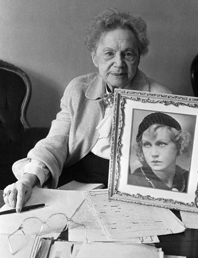 Ирина одоевцева. на берегах леты - автор: александр радашкевич / публицистика  / остров-cайт александра радашкевича