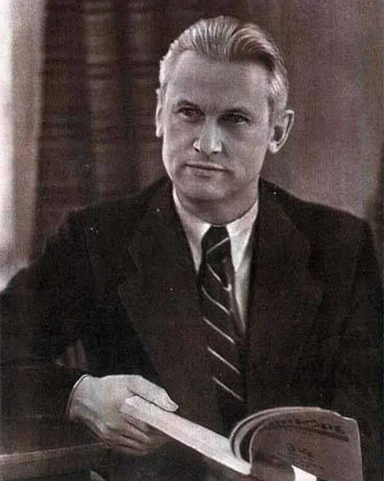 Биография фадеева александра александровича кратко. а. фадеев — краткая биография