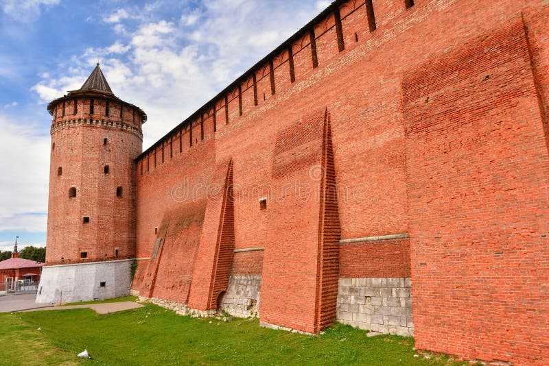 Тульский кремль - сайт, фото, башни, история