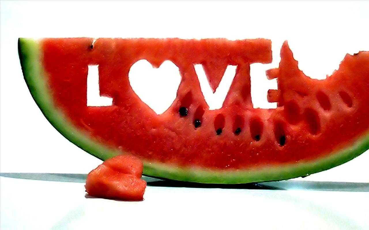 My favourite fruit – essay on my favourite fruit “mango, apple and strawberry”
